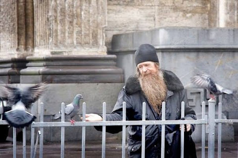 Ο νους είναι μεγάλος πλάνης. Πάντοτε ταξιδεύει. Ο νους είναι μεγάλος πλάνης. Πάντοτε ταξιδεύει.