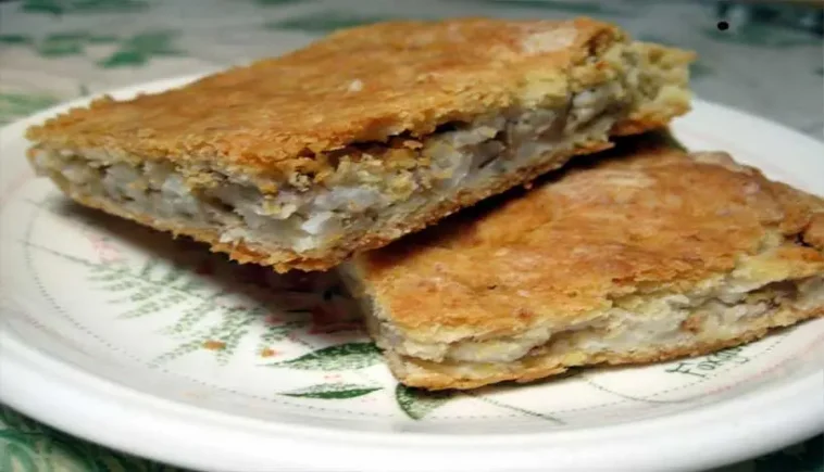 Καλαμποκόπιτα με κοτόπουλο και μανιτάρια