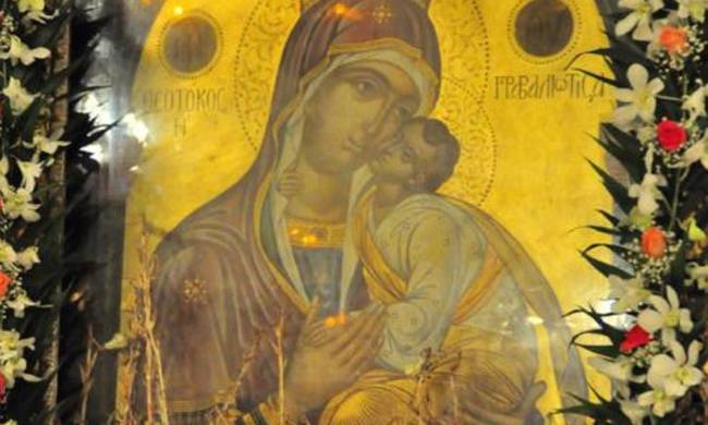 Κεφαλονιά: Το θαύμα με τα κρίνα της Παναγίας «Γραβαλλιώτισσας» στο χωριό Πάστρα