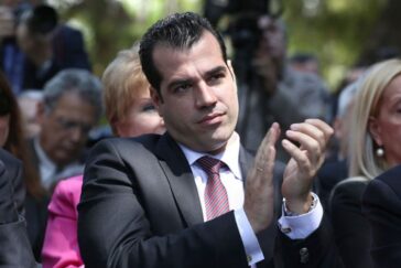 Ενώ ουδείς ανεμβολίαστος έφυγε ξαφνικά, συμβαίνουν τα εξής