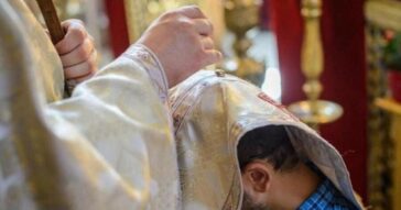 Το Μυστήριο της Ιεράς Εξομολογήσεως δεν είναι απλά μια κουβεντούλα αδερφέ μου