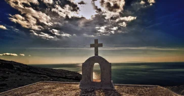 Έτσι πρέπει να ξεκινάς πνευματικά τη μέρα σου