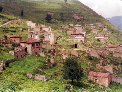 Η φιλοξενία και η αλληλοβοήθεια.