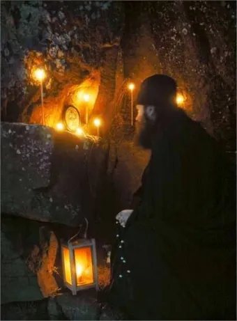 Κύριος ὑπερασπιστὴς τῆς ζωῆς μου ἀπὸ τίνος δειλιάσω; Κύριος ὑπερασπιστὴς τῆς ζωῆς μου ἀπὸ τίνος δειλιάσω;