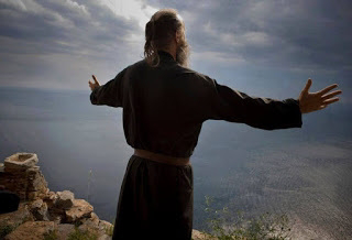 Άγιος Νικόλαος Βελιμίροβιτς: Ο Δημιουργός σου, βρίσκεται πάντα κοντά σου