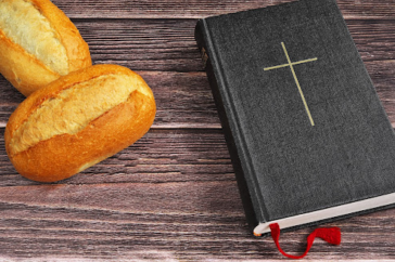 Σταυρός ή ψωμί;