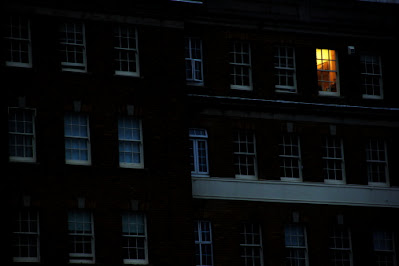 Η νύχτα είναι μαρτύριο για όσους δεν ελπίζουν….