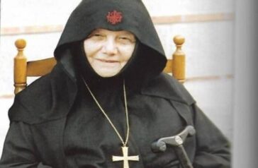 Κατίγκω Πατέρα: Από εφοπλίστρια, μοναχή και ηγουμένη…