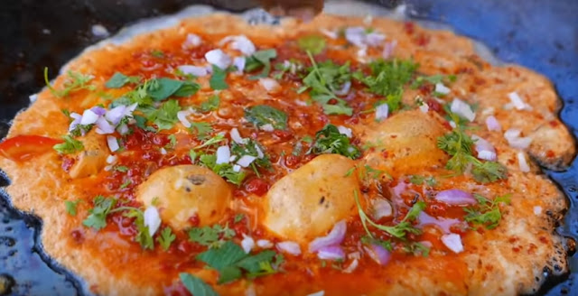 Ινδική τροφή δρόμου – Ομελέτα πίτσα Βομβάη Χαϊντεραμπάντ Ινδία