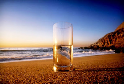 Όσο το σκέφτεσαι τόσο βαραίνει… Για το άγχος και το κακό. Όσο το σκέφτεσαι τόσο βαραίνει… Για το άγχος και το κακό.