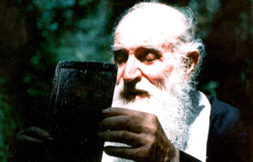 Πατήρ Ιωάννης Καλαΐδης – Μια στιγμή που μας συγκλόνισε!