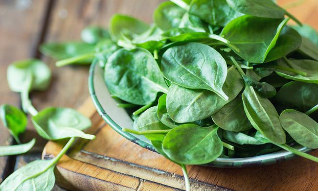 Ατσαλένιος οργανισμός με σπανάκι