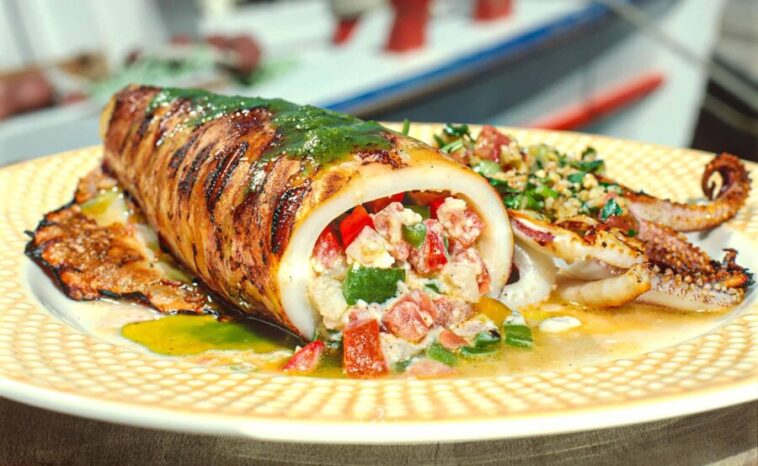 Καλαμάρια γεμιστά Καλαμάρια γεμιστά