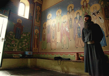 «Έλα να σου δείξω τα έργα των ανθρώπων».