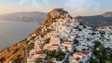 Σκύρος: Η καθηλωτικά όμορφη βασιλοπούλα του Αιγαίου (Βίντεο)