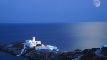 Το μοναστήρι της Παναγίας Χρυσοπηγής στη Σίφνο