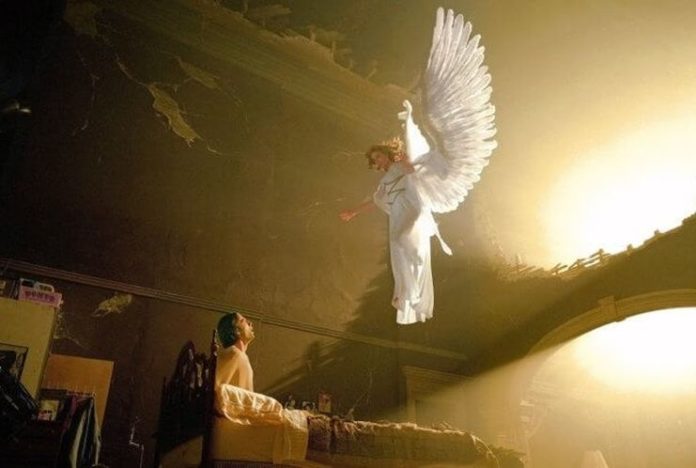 Την ψυχή που πεθαίνει, τη βγάζει ο αρχάγγελος Μιχαήλ από το στόμα…