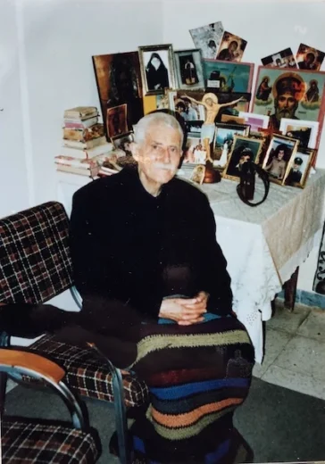 Η σημασία του σταυρού μας – Γέροντα Παναή του εκ Λύσης