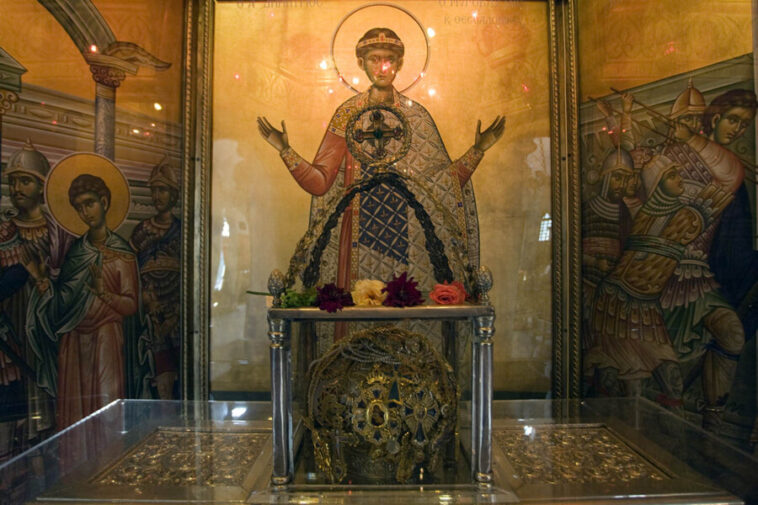 Συγκλονιστική διήγηση του θαύματος της μυρόβλησης του Αγίου Δημητρίου