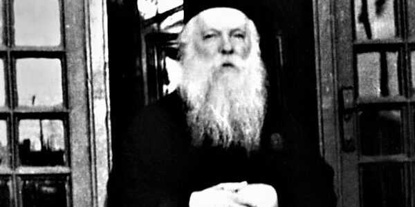 Άγιος Αθανάσιος Χαμακιώτης – Η πρόσφατη αγιοκατάταξή του μας θυμίζει την γεμάτη Χριστό παρουσία του… Άγιος Αθανάσιος Χαμακιώτης – Η πρόσφατη αγιοκατάταξή του μας θυμίζει την γεμάτη Χριστό παρουσία του…